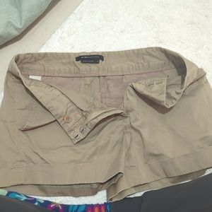 Bcbg shorts size 6